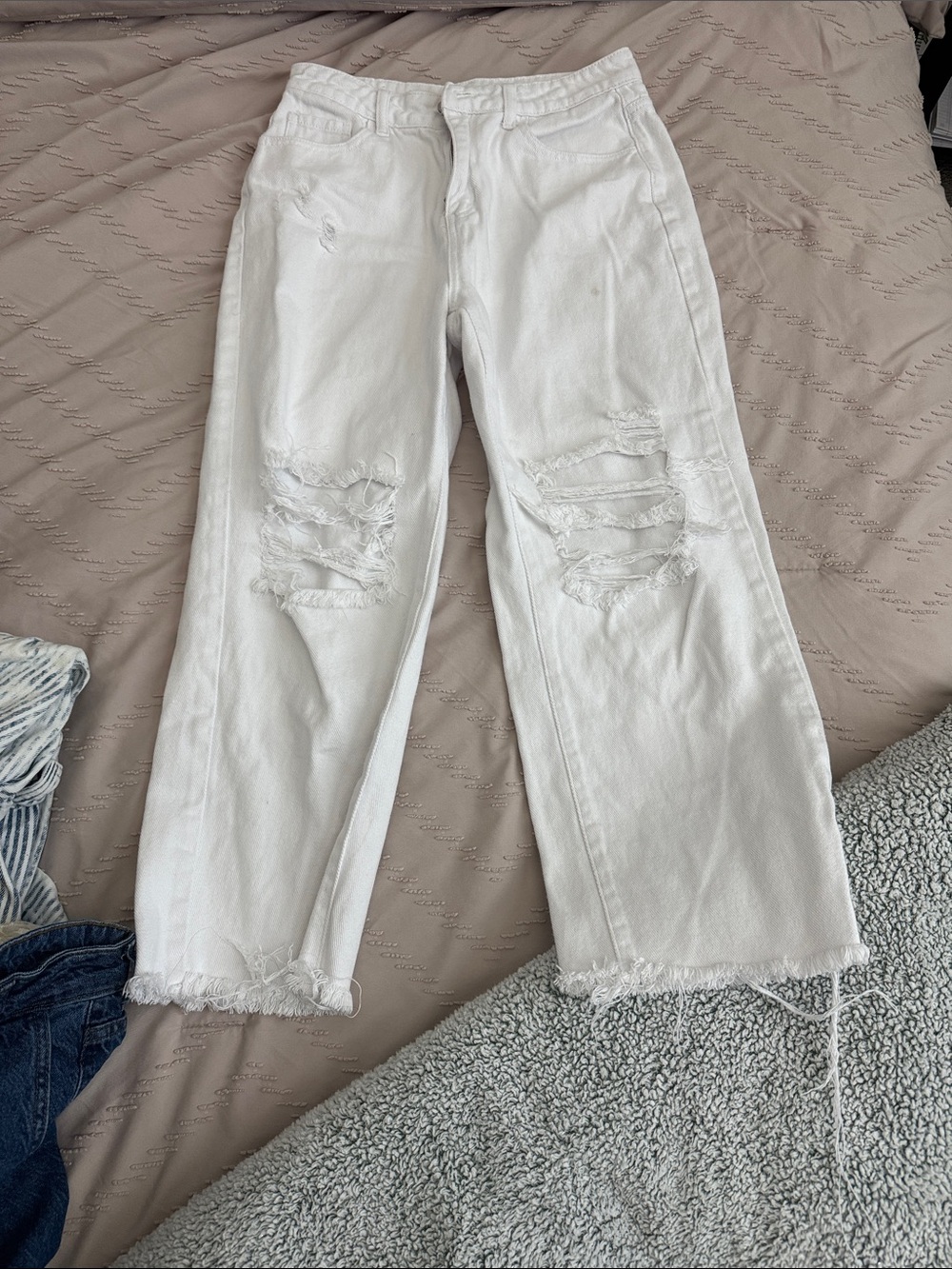 White Distressed Women's Jeans - Straight Leg